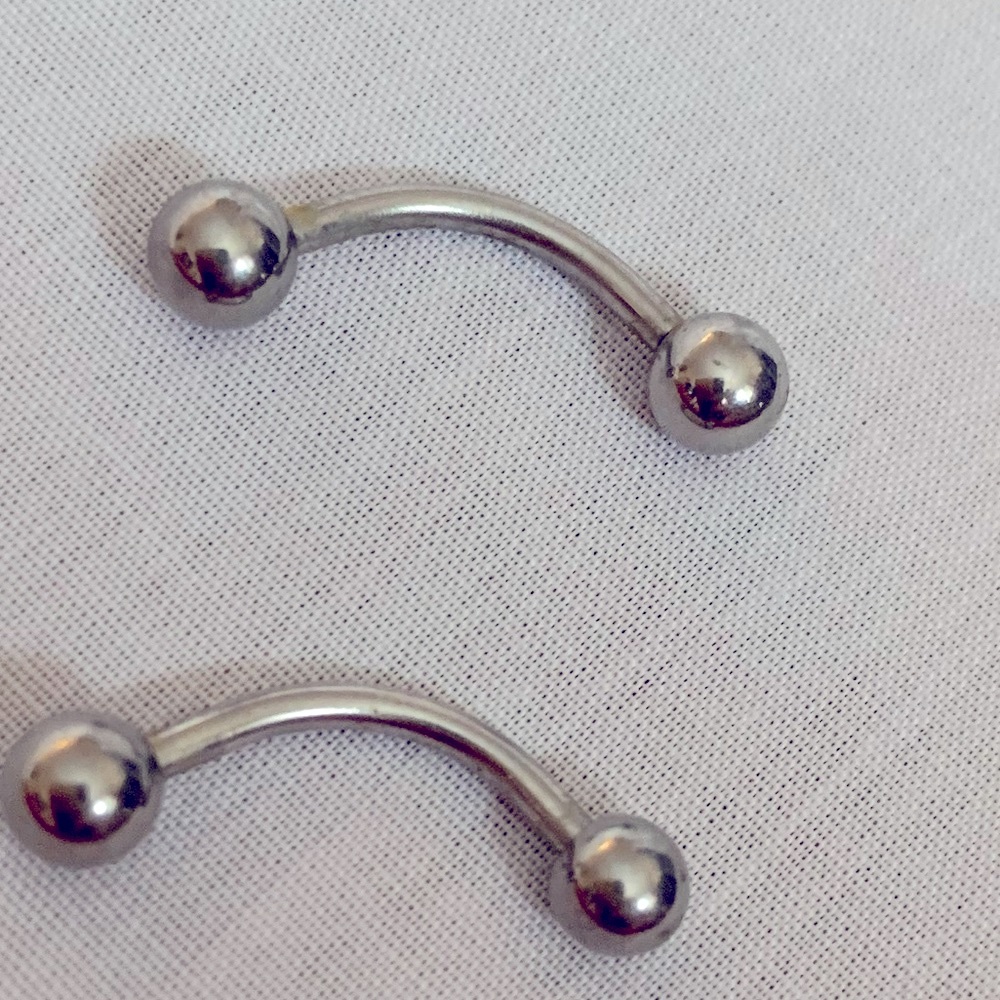 Curved Barbells